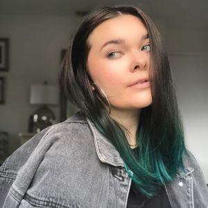 Meet your Posher, Violet